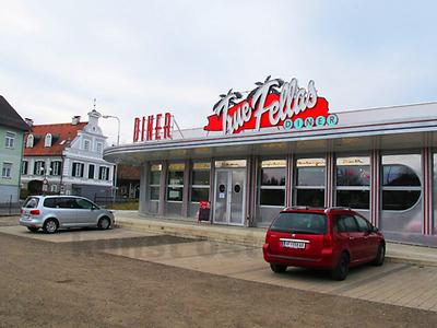 Architektur im Kontrast: Gleisdorf hat(te) ein Diner
