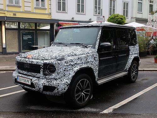 Experimentalversion des Mercedes EQG am Grazer Opernring.