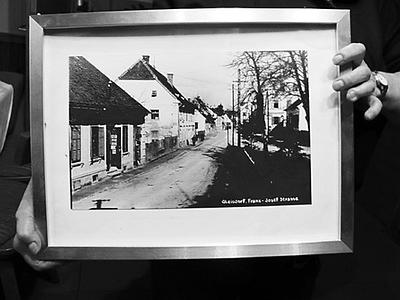 wo die fuhrleute ihre gespanne abgestellt haben, um bei ihr einzukehren.