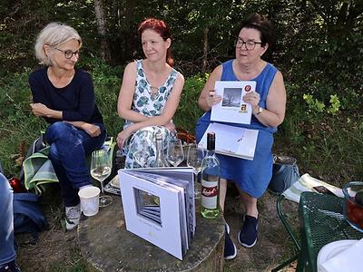 Von links: Christa Zmölnig, Tanja Alber und Martina Brandl
