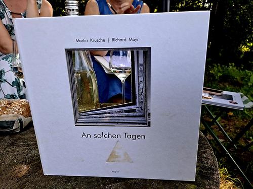 Im Buch Raum schaffen.