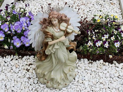 Fantasy-Geigerin: unverkennbar ein Gast aus dem Feenreich.