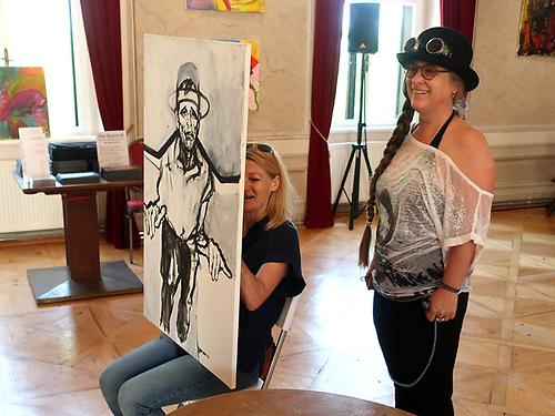 Ein mildes Lächeln für „Bruder Beuys“. (Foto: Martin Krusche)
