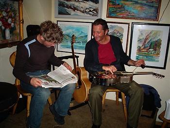 Bernie Mallinger (links) und Oliver Mally im Ligister Schloßkeller. (Foto: Martin Krusche)