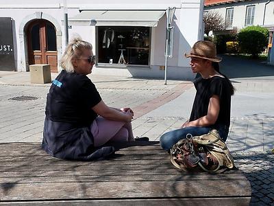 Barbara Lukas (links) und Monika Lafer. (Foto: Martin Krusche)