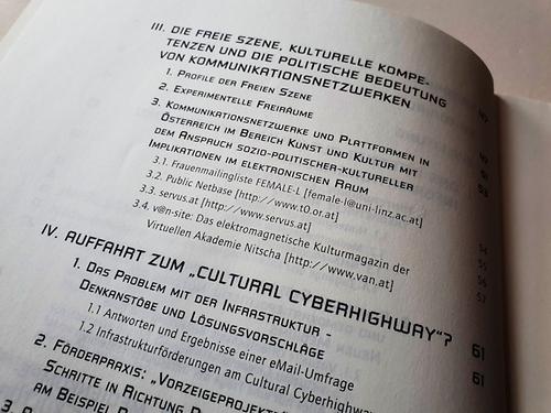 Im Jahr 1998: meine v@n als eines von vier nennenswerten Netzkulturprojekten.