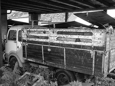 der OM lupetto wurde ab 1960 in steyr per lizenz gebaut. er soll bei patthy als „müllwagen“ verwendet worden sein.