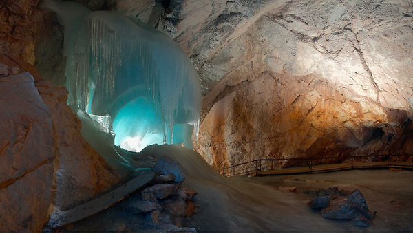 Eisriesenwelt - Die größte Eishöhle der Welt