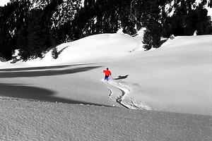 __Schifahren zu Ostern! Bild in Gegend Gerlos (c) Markus Duschek__