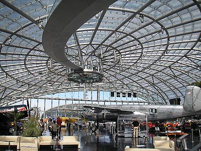 Hangar-7-indoors