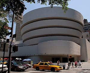 Bild aus wikicommons745px-Guggenheim_Museum_NYC_4688736604_4fb3eb1def.jpg