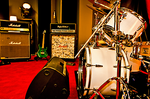 Schlagzeug.png, Bild aus Wikicommons