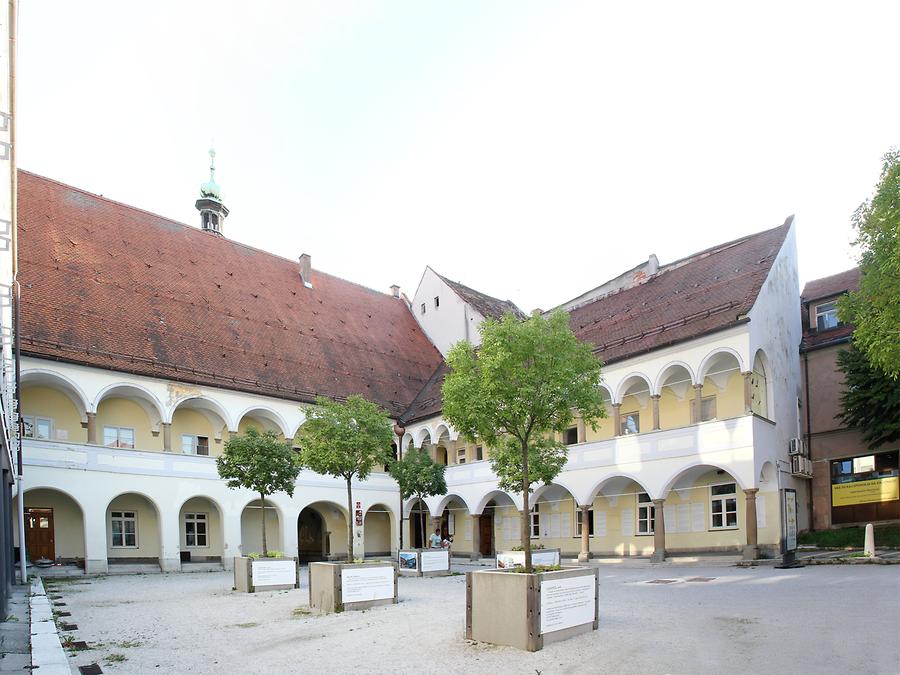 Town Hall - Courtyard