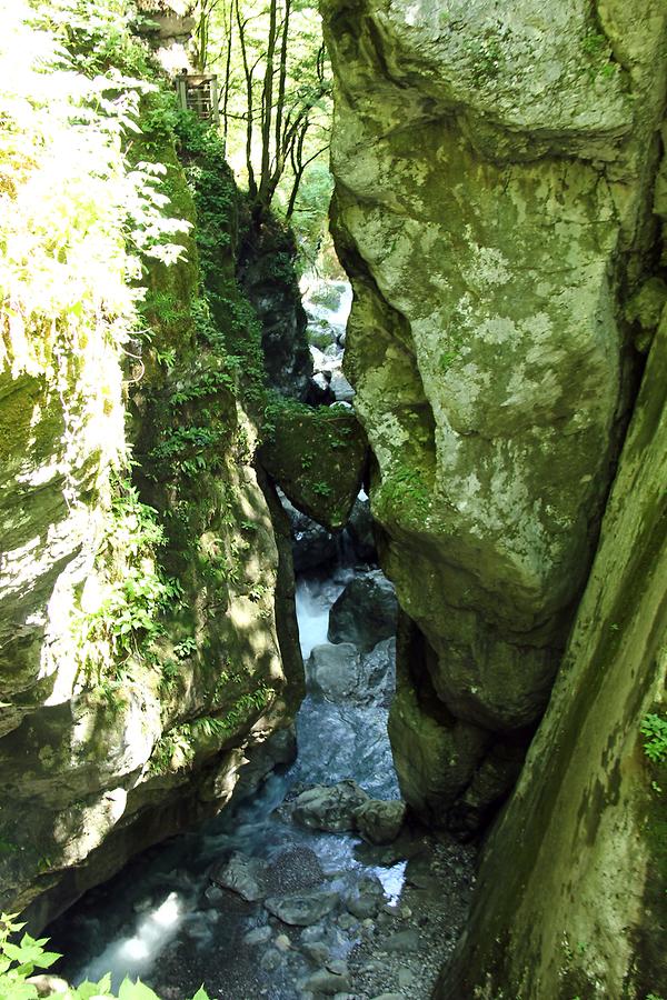 Tolmin Gorge - Bear's Head