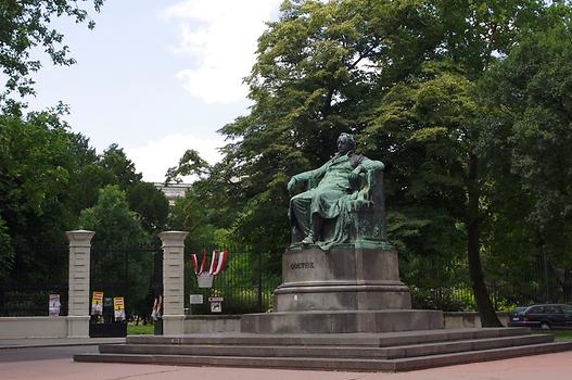 Goethe-Denkmal, Ringstraße, vor Burggarten - Foto: © Traumrune / Wikimedia Commons / CC BY 3.0