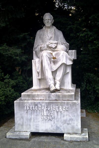 Peter Rosegger, Denkmal im Roseggergarten, Opernring, Graz - Foto: Andi oisn (2011), Wikipedia Commons - Gemeinfrei