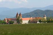 Abtei Seckau Nordwest-Ansicht (28. Mai 2016) - Foto: Uoaei1, Wikimedia Commons - Gemeinfrei