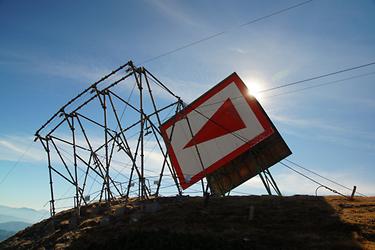 Materialseilbahn-Stütze