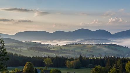 Der Sattelberg vom Fladnitzberg aus gesehen