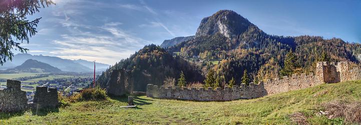 Blick ins Ennstal und rechts der Aicherlstein