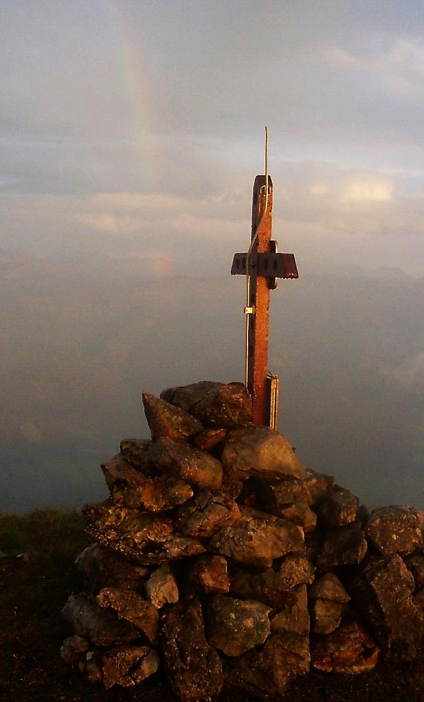 (3)GifelkreuzRegenbogen2007.jpg