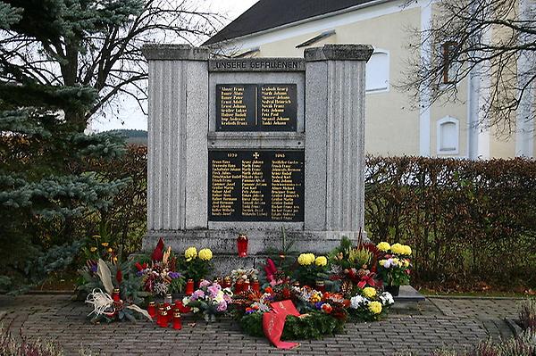 Kriegsopferdenkmal - Gerersdorf-Sulz