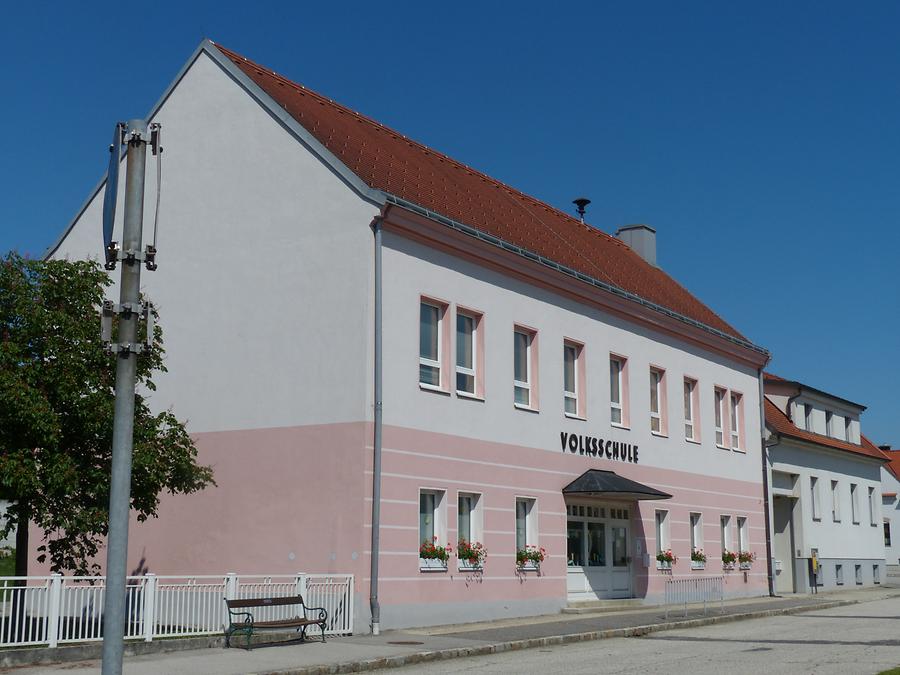 Volksschule