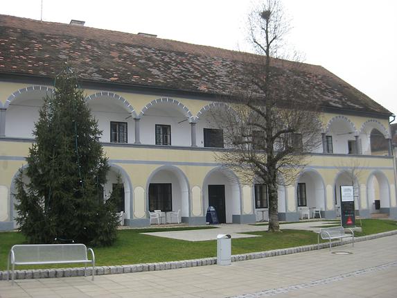 Hauptplatz - Kastell