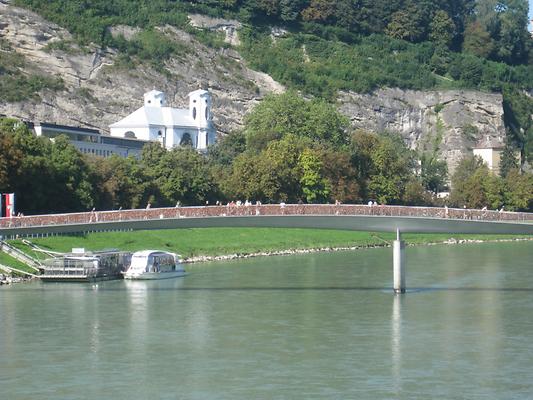 Makartsteg und Kirche St. Markus