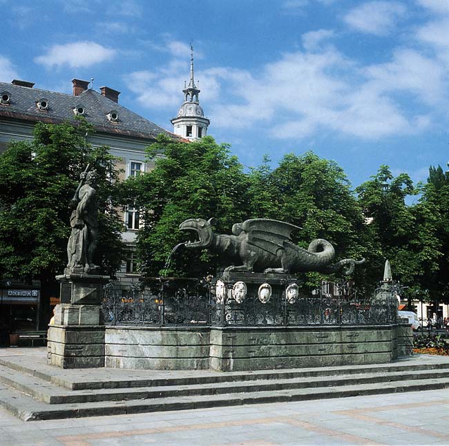 Klagenfurt Lindwurmbrunnen