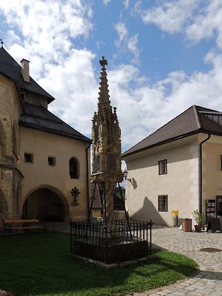 Dom, Gotische Lichtsäule, 1497