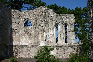 Wehrkirchenruine