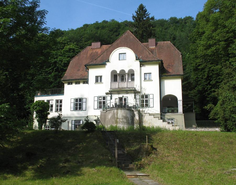 Jagdschloss Wolfstein in Dunkelsteinerwald-Kochholz, Foto: Doris Antony. Aus: WikiCommons 