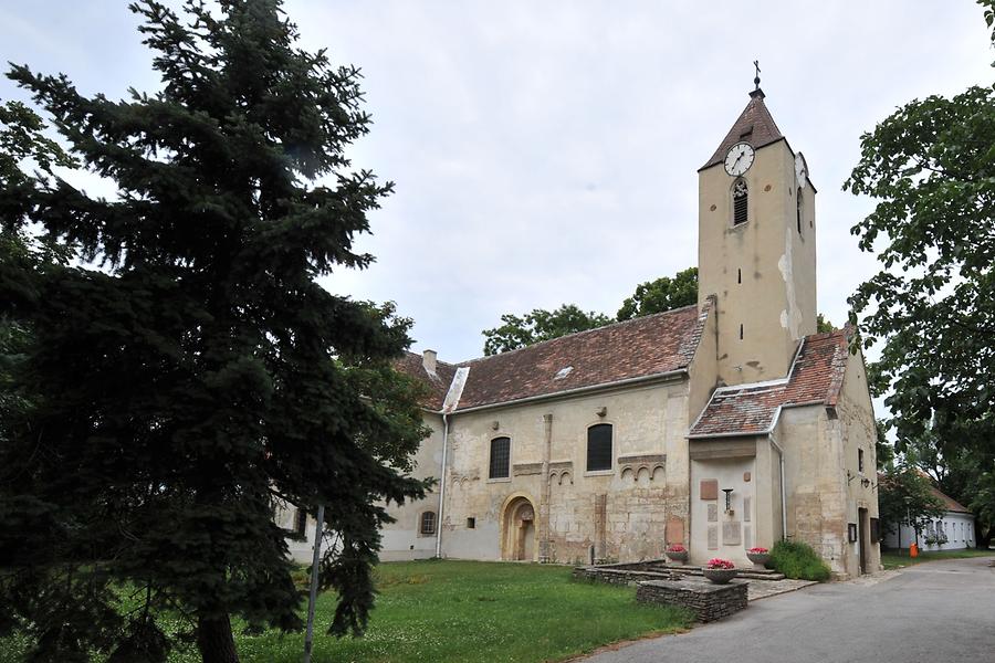 Hennersdorf: Pfarrkirche hl. Andreas