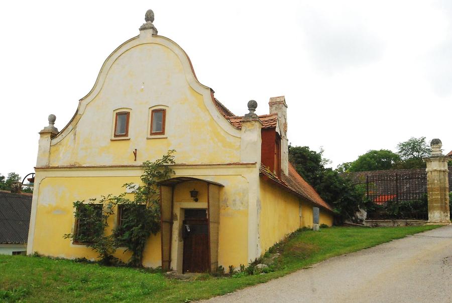 Ehemaliges Brauhaus von Kattau in Niederösterreich, Foto: GuentherZ. Aus: WikiCommons 