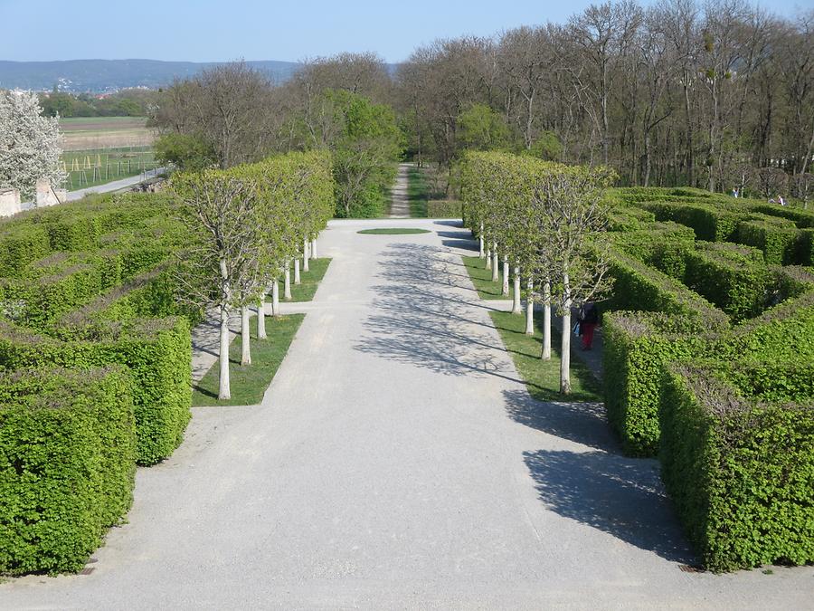 Barockgarten (Terrasse 4 links)