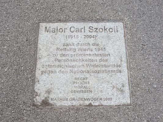 Carl Szokoll-Gedenktafel