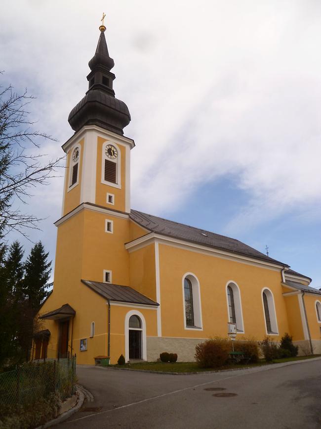 Kath. Pfarrkirche hl. Maximilian