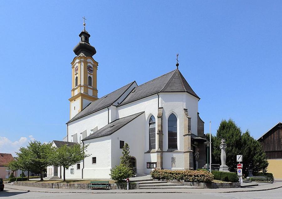 röm.-kath. Pfarrkirche hl. Stephan in der oberösterreichischen Marktgemeinde Andorf