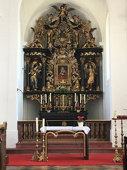 Hilfbergkirche Altar