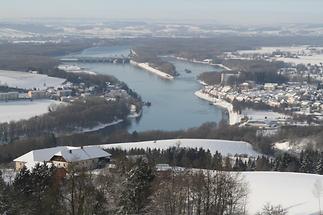 Ottensheim mit Kraftwerk