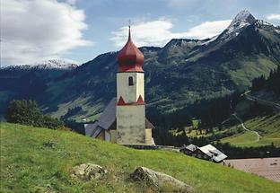 Blick auf die Kirche