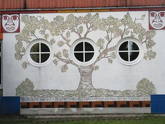 Kunstpfad - Fassadengestaltung von Robert Zeppel-Sperl