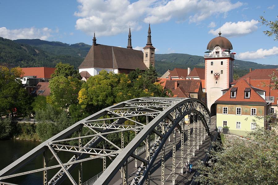 Leoben, Murbrücke mit Schwammerlturm