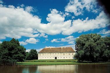 Schloss Rohrau in Niederösterreich. Photographie, © IMAGNO/Gerhard Trumler