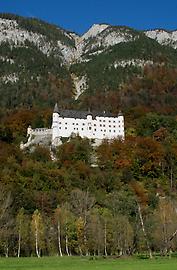 Schloss Tratzberg., Foto: Christoph Praxmarer. Aus: Wikicommons unter CC 
