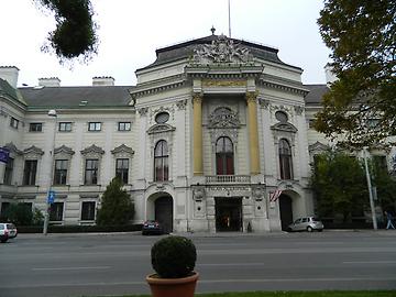 Palais Auersperg