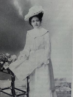 Seraphine Puchleitner am Tag ihrer Promotion, dem 1. Juli 1902