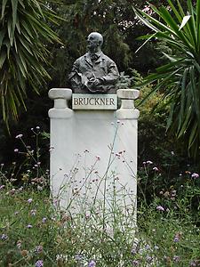 Bruckner-Denkmal im Wiener Stadtpark (mit Klick vergrößern!) © P. Diem