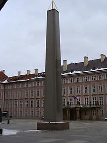 Obelisk im dritten Hof
